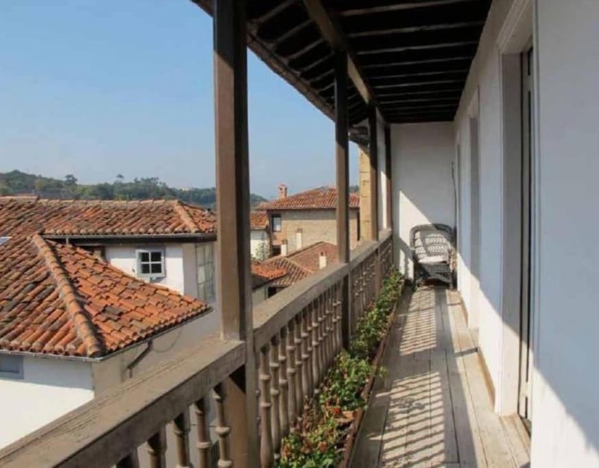 Вілла Mima'S House - La Casa De Mima Комільяс Екстер'єр фото